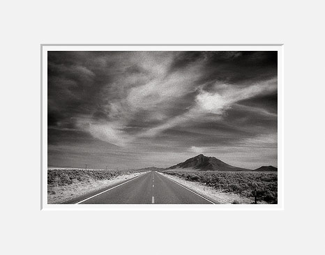 Clouds and Road - Highway 318, Nevada (25325 bytes) www.jeffkrewson.com