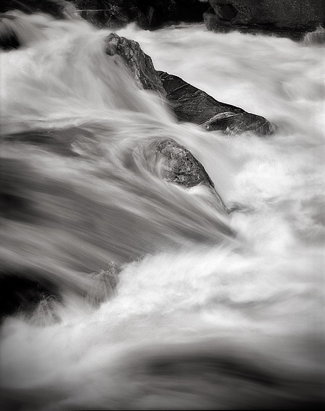 Rapids, Skagit River - North Cascade Mountains, Washington (76094 bytes) www.jeffkrewson.com