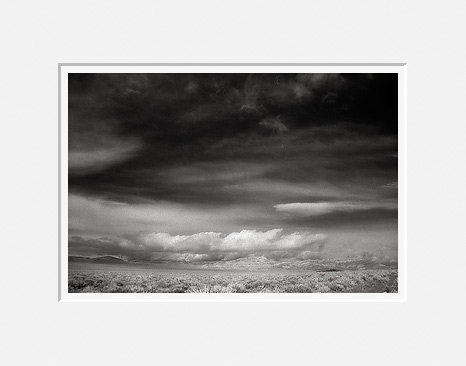 Sage and Sky - Central Nevada (27194 bytes) www.jeffkrewson.com