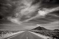Clouds and Road - Highway 318, Nevada (5650 bytes) www.jeffkrewson.com