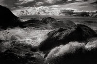 Rocks and Surf, Beach 2 - Olympic Peninsula, Washington (8561 bytes) www.jeffkrewson.com 